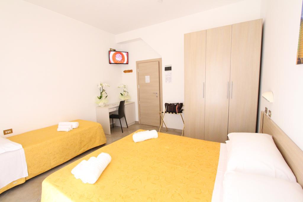 Hotel Baltic Misano Adriatico Exterior photo